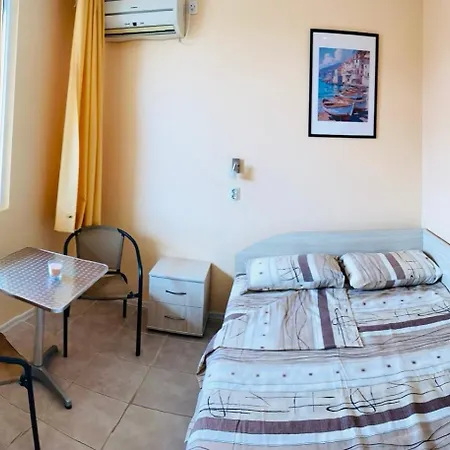 ゲストハウス тук е така